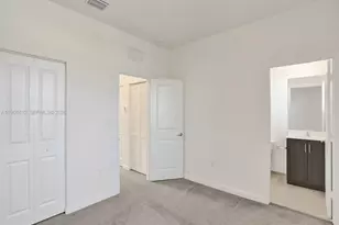 3436 W 111th Pl, Hialeah, FL 33018 - Photo 23