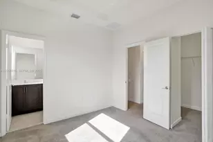 3436 W 111th Pl, Hialeah, FL 33018 - Photo 17