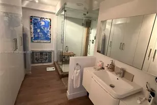 1430 Brickell Bay Dr, Miami, FL 33131 - Photo 9