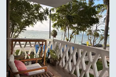 1430 Brickell Bay Dr #205, Miami, FL 33131 - Photo 3