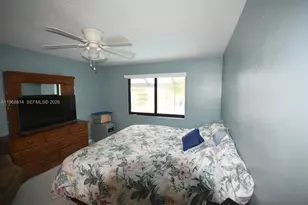 701 Blue Ridge Way, Davie, FL 33325 - Photo 27