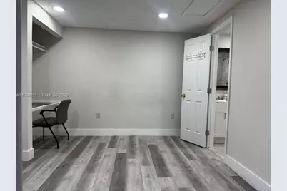 582 E 18th St #C, Hialeah, FL 33013 - Photo 3