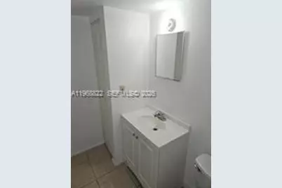 1153 Lake Victoria Dr #J, West Palm Beach, FL 33411 - Photo 15