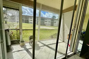 8960 S Hollybrook Blvd, Pembroke Pines, FL 33025 - Photo 11