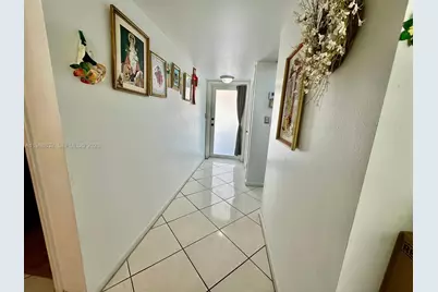 8960 S Hollybrook Blvd #109, Pembroke Pines, FL 33025 - Photo 7