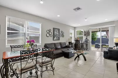 13270 SW 272nd St, Homestead, FL 33032 - Photo 7