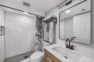 13870 Oneida Dr, Delray Beach, FL 33446 - Photo 17