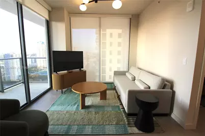 11 NE 6 St #2114, Miami, FL 33132 - Photo 3