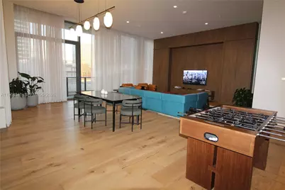 11 NE 6 St #2114, Miami, FL 33132 - Photo 17