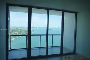 601 NE 36th St, Miami, FL 33137 - Photo 13