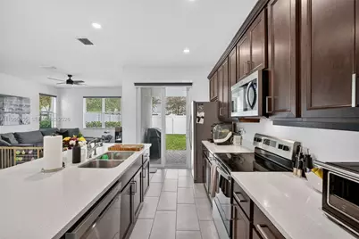 543 Parsons Way, Deerfield Beach, FL 33442 - Photo 19