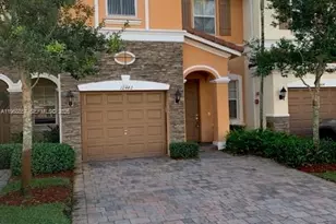12442 Emerald Creek Manor, Plantation, FL 33325 - Photo 1