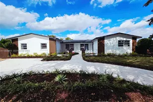 11101 NW 19th St, Pembroke Pines, FL 33026 - Photo 1