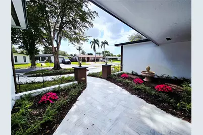11101 NW 19th St, Pembroke Pines, FL 33026 - Photo 11