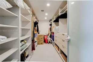 720 NE 69th St, Miami, FL 33138 - Photo 37