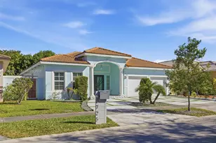 8725 NW 148th Terrace, Miami Lakes, FL 33018 - Photo 1