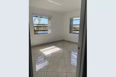 9022 NW 28th Dr #2-206, Coral Springs, FL 33065 - Photo 7