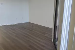 929 Hamilton Dr, Homestead, FL 33034 - Photo 3