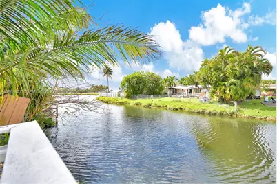 630 Tamiami Canal Rd, Miami, FL 33144 - Photo 39