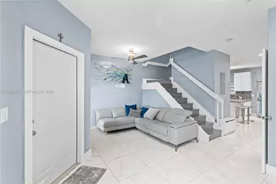 1621 SE 30th St #-, Homestead, FL 33035 - Photo 3