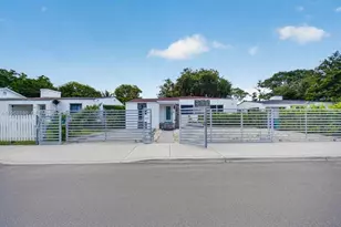 231 NW 44th St, Miami, FL 33127 - Photo 31