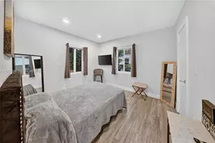 231 NW 44th St, Miami, FL 33127 - Photo 17