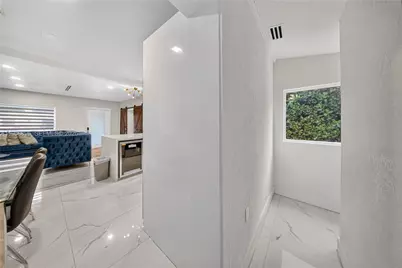 231 NW 44th St, Miami, FL 33127 - Photo 23