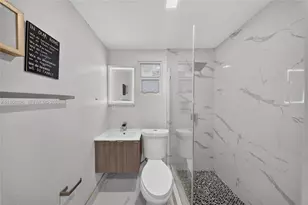231 NW 44th St, Miami, FL 33127 - Photo 27