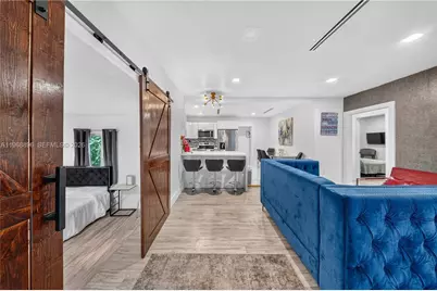 231 NW 44th St, Miami, FL 33127 - Photo 9