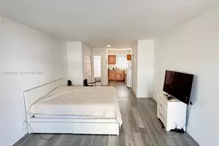 158 Ocean Dr, Miami Beach, FL 33139 - Photo 3