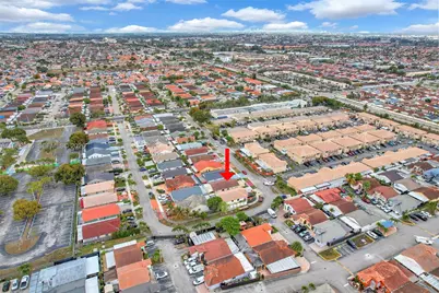 3289 W 70th St, Hialeah, FL 33018 - Photo 41