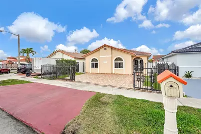 3289 W 70th St, Hialeah, FL 33018 - Photo 47