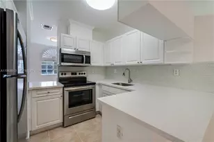 7733 SW 94th Ln, Miami, FL 33156 - Photo 9