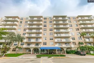 1455 N Treasure Dr, North Bay Village, FL 33141 - Photo 11