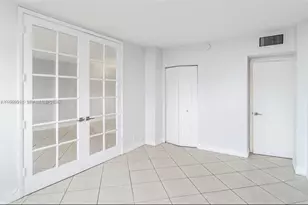 1455 N Treasure Dr, North Bay Village, FL 33141 - Photo 3