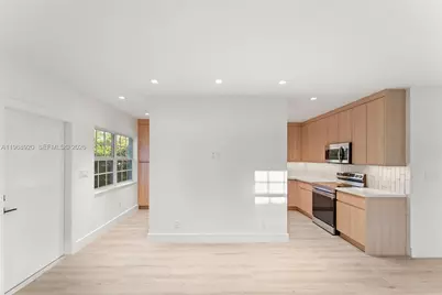 1880 NE 180th St, North Miami Beach, FL 33162 - Photo 29