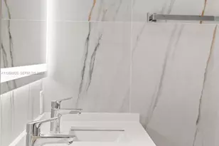 1880 NE 180th St, North Miami Beach, FL 33162 - Photo 63