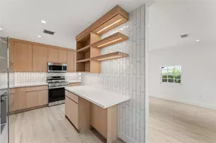 1880 NE 180th St, North Miami Beach, FL 33162 - Photo 35