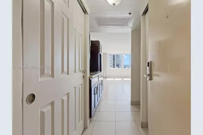 19201 Collins Ave #603, Sunny Isles Beach, FL 33160 - Photo 5