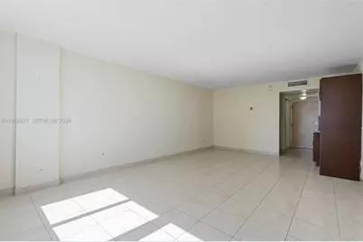 19201 Collins Ave #603, Sunny Isles Beach, FL 33160 - Photo 13