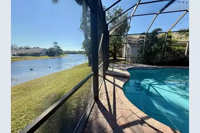 2644 Miller Ct, Weston, FL 33332 - Photo 25