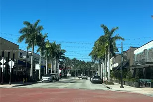 5252 NW 85th Ave, Doral, FL 33166 - Photo 11