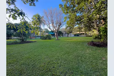 9350 SW 120th St, Miami, FL 33176 - Photo 45