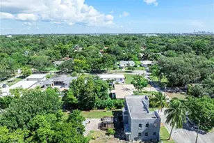 11402 NE 8th Ct, Biscayne Park, FL 33161 - Photo 13