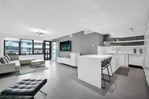 5225 Collins Ave, Miami Beach, FL 33140 - Photo 3