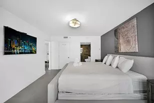 5225 Collins Ave, Miami Beach, FL 33140 - Photo 21