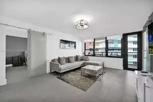 5225 Collins Ave, Miami Beach, FL 33140 - Photo 7