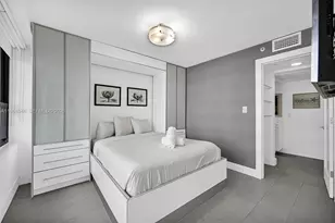 5225 Collins Ave, Miami Beach, FL 33140 - Photo 25