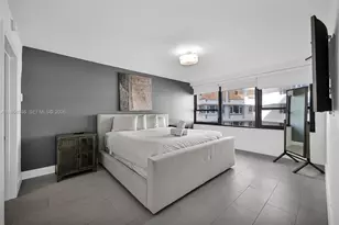 5225 Collins Ave, Miami Beach, FL 33140 - Photo 19