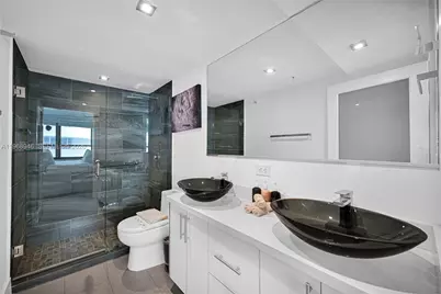 5225 Collins Ave #714, Miami Beach, FL 33140 - Photo 23